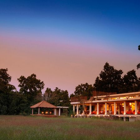 Mahua Kothi Hotel Tāla Exterior foto
